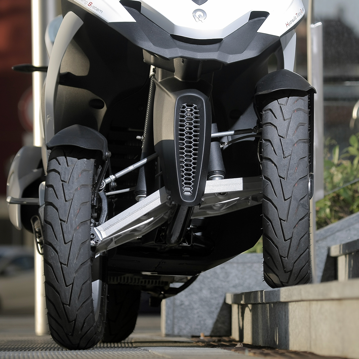Скутер Quadro 4d